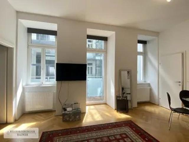 FULLY FURNISHED & ALL INCLUSIVE / 3 6 MONTHS RENTALS, AVAILABLE NOW / NASCHMARKT, THELL, KETTENBRÜCKENGASSE