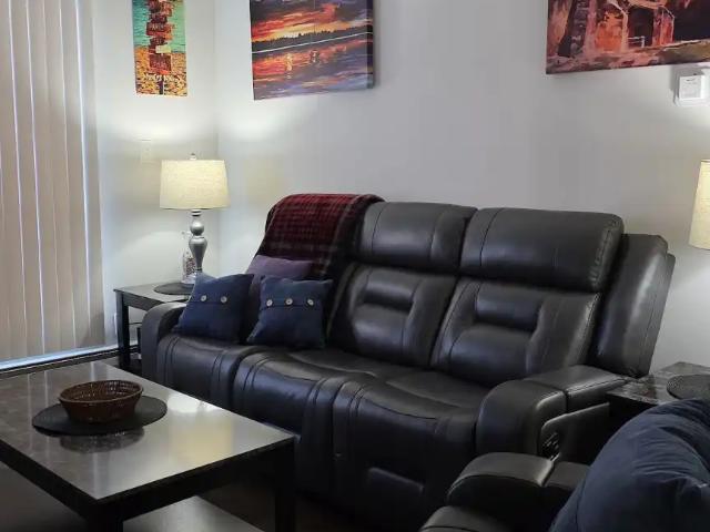 FULLY FURNISHED, ALL UTILITIES, WIFI, PARKING INCLUDED!