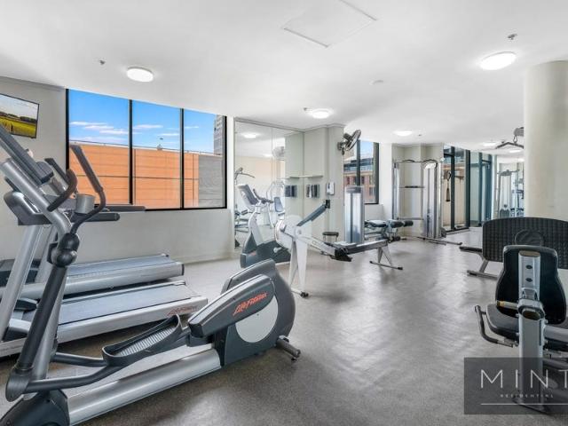 fully furnished apartment at regis towers!