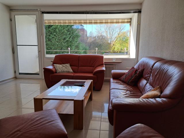 Fully furnished apartment, central, balcony, own car parking space, elevator, very spacious