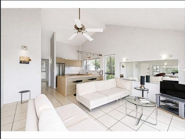 Fully Furnished Apartment, Central Location