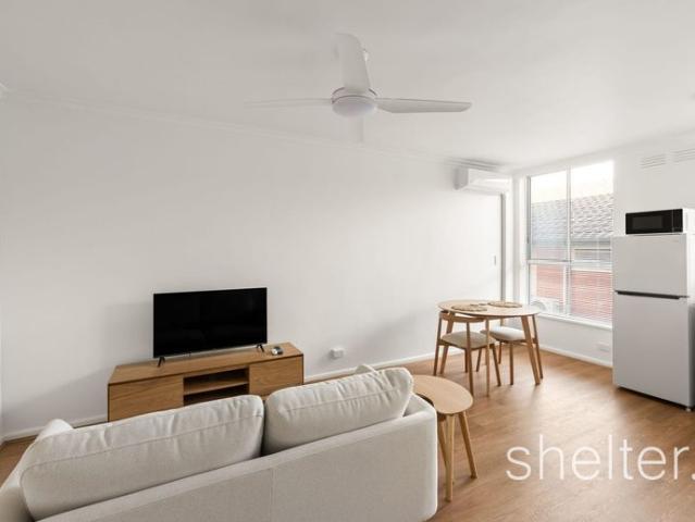 Fully Furnished Apartment in a Convenient Glen Iris Location