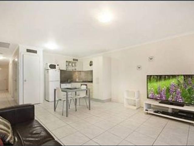 Fully Furnished Apartment in a Prime Location City and Water Views, Pool and Secure Parking