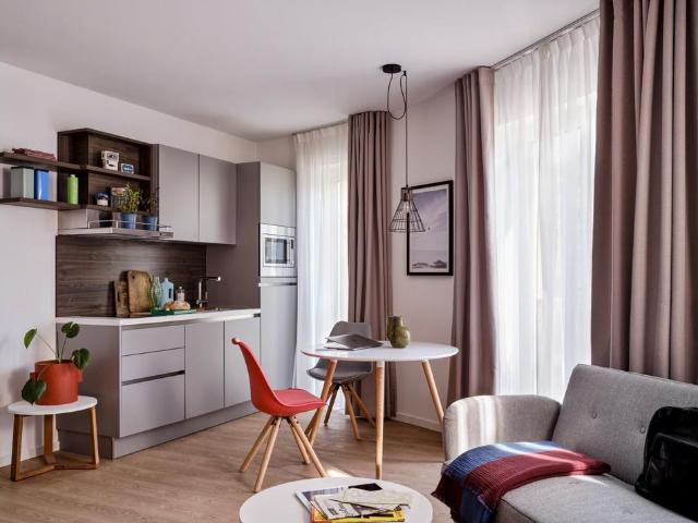 Fully Furnished Apartment in Berlin Charlottenburg – 2–6 Month Stays B2