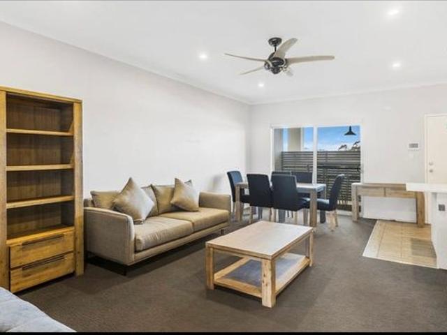 Fully furnished apartment in Corrimal