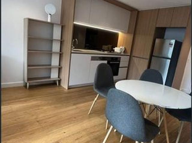Fully furnished apartment in Darling Square