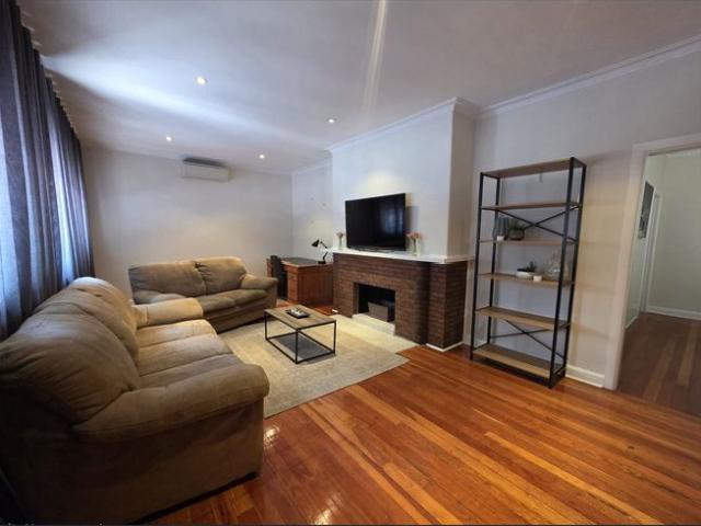 FULLY FURNISHED apartment in ideal location
