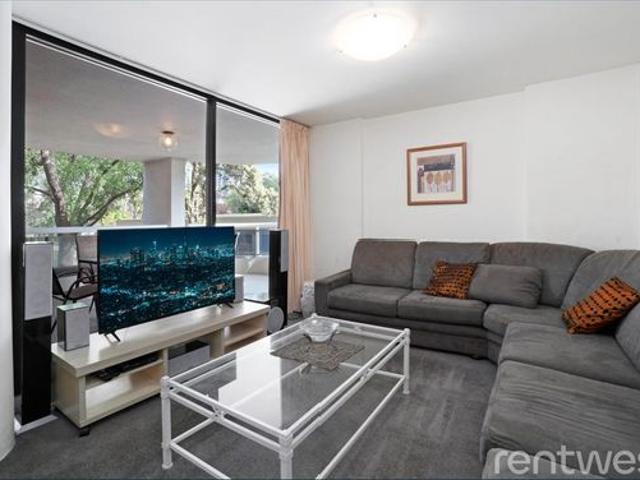 Fully Furnished Apartment in Prime East Perth Location