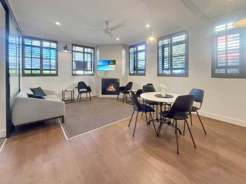 Fully Furnished Apartment in Prime Position