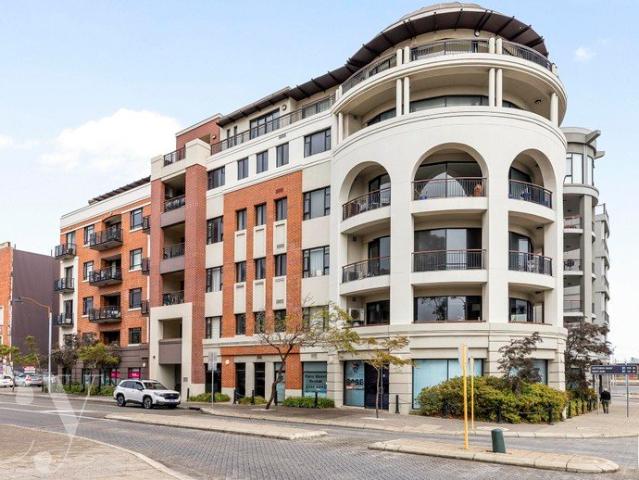 Fully Furnished Apartment in the Heart of Fremantle