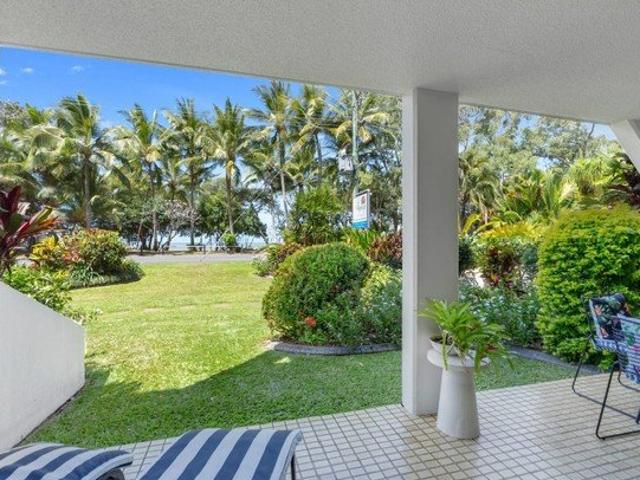 Fully Furnished apartment including utilities & internet Coastal Living at its Best