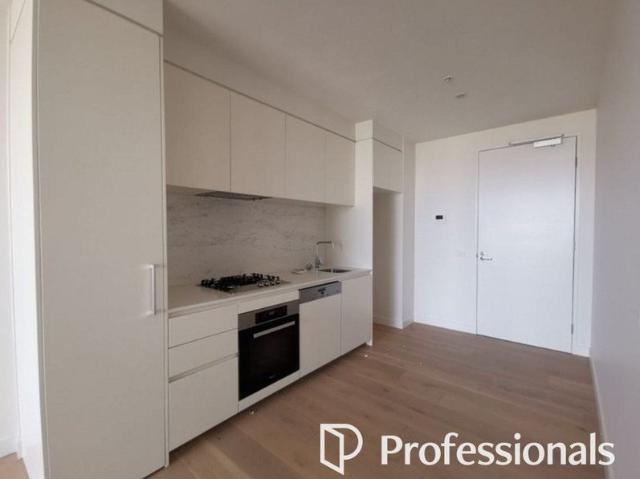 Fully Furnished Apartment Living with City Views