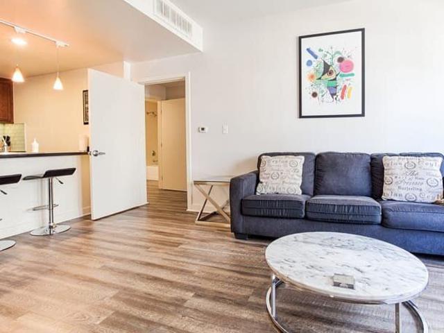 Fully Furnished Apartment – Rue de l'Ange