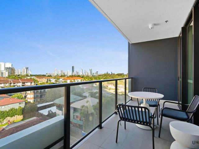 FULLY FURNISHED APARTMENT REGAL RESIDENCES