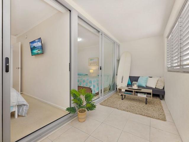 Fully Furnished Apartment with Ocean Views Short Term Lease