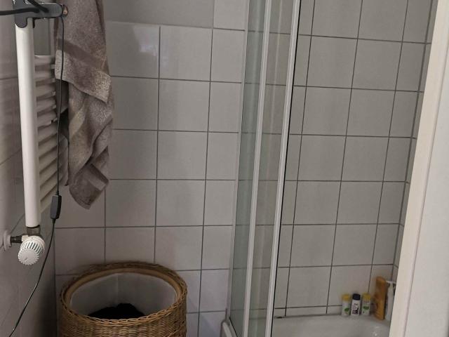 Fully furnished apartment with private garden for sole use, Bielefeld Amsterdam Apartments for Rent