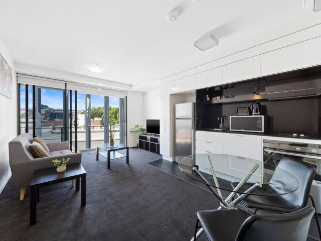 Fully Furnished Apartment with Resort Style Living