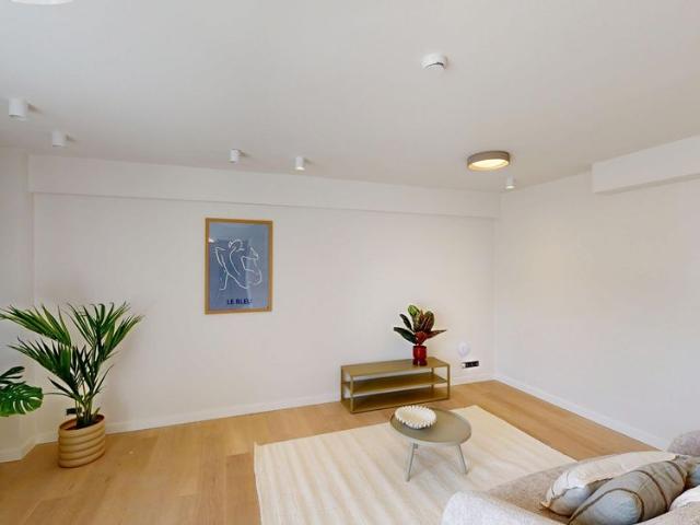 Fully furnished apartment with terrace and garage in residence MAUREEN, Leuven 2 bedrooms, standard finishing, 73m² living area