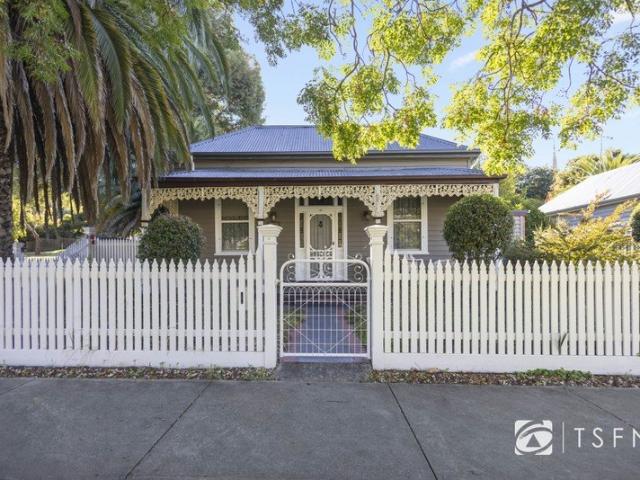 FULLY FURNISHED AVALIABLE JULY 2026