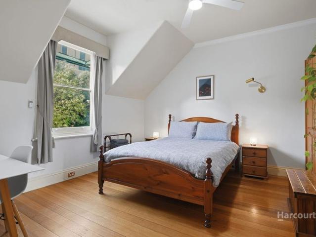 Fully Furnished Battery Point Living