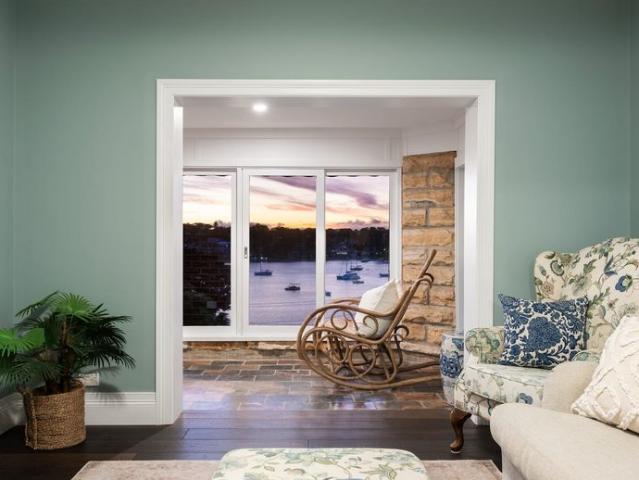 Fully Furnished Pet Friendly Beachside Family Home