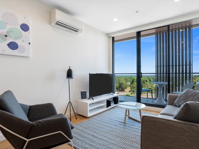 FULLY FURNISHED BEAUTY IN BUNDOORA