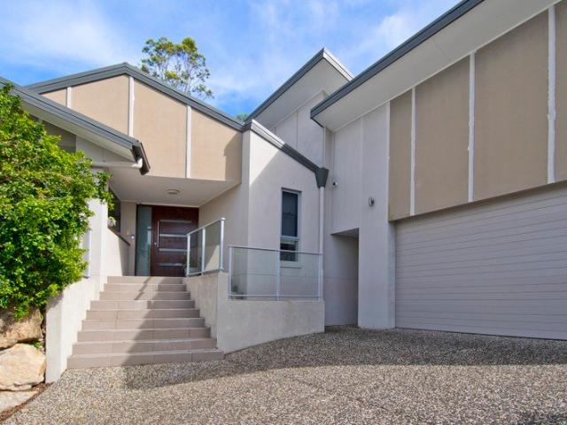 Fully Furnished Beautiful 4 Bedroom Home with Great Privacy
