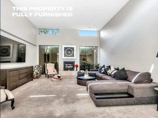 Fully Furnished Brighton Luxury on Lynch