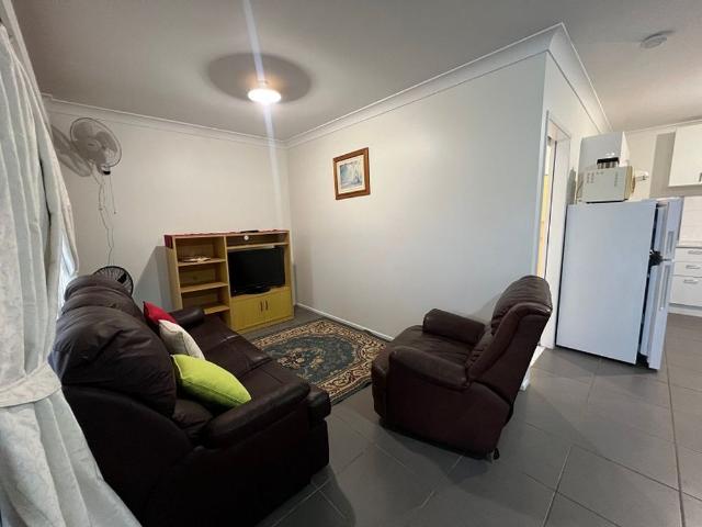 Fully Furnished Granny Flat in Tranquil Torrington Setting
