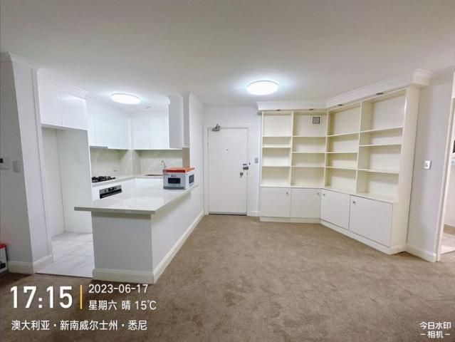 Fully Furnished Great location to UYSD/UTS! Center of Sydney! Close to train station/bus station/ restaurant/ shopping centre