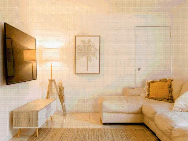 Fully Furnished Ground Floor Unit | All Bills Included | Mermaid Waters