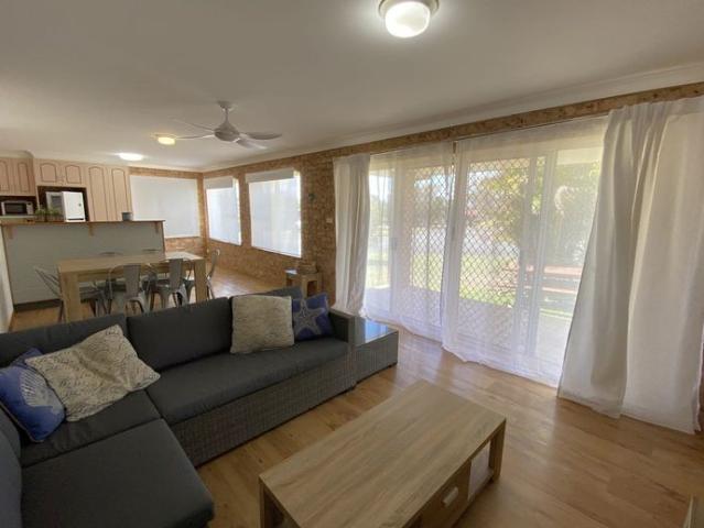 Fully Furnished Ground Level Unit At The Beach