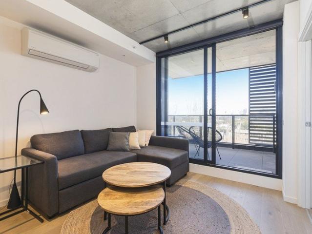 Fully furnished designer apartment