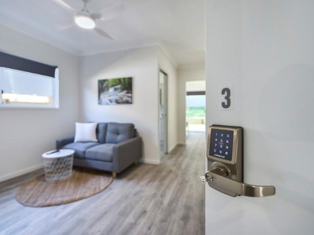 FULLY FURNISHED, DESIGNER STUDIO APARTMENT BILLS INCLUDED!