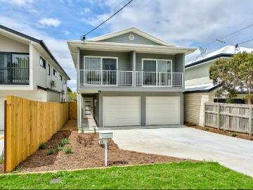 FULLY FURNISHED, DESIGNER STUDIO APARTMENT BILLS INCLUDED!