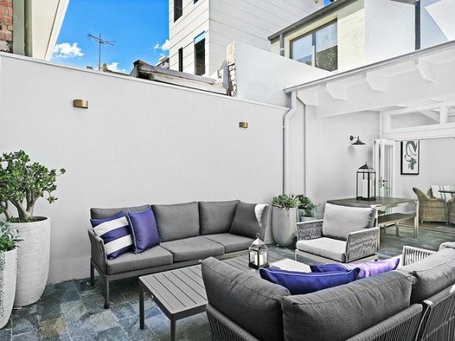 Fully Furnished Designer Terrace in a Prime Inner City Location