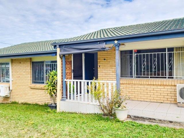 Fully Furnished Duplex Living