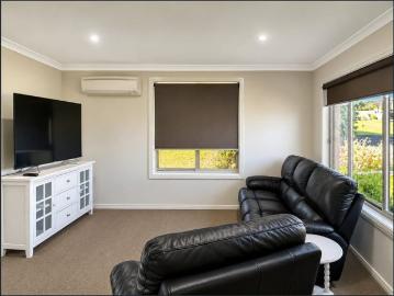 FULLY FURNISHED DUPLEX