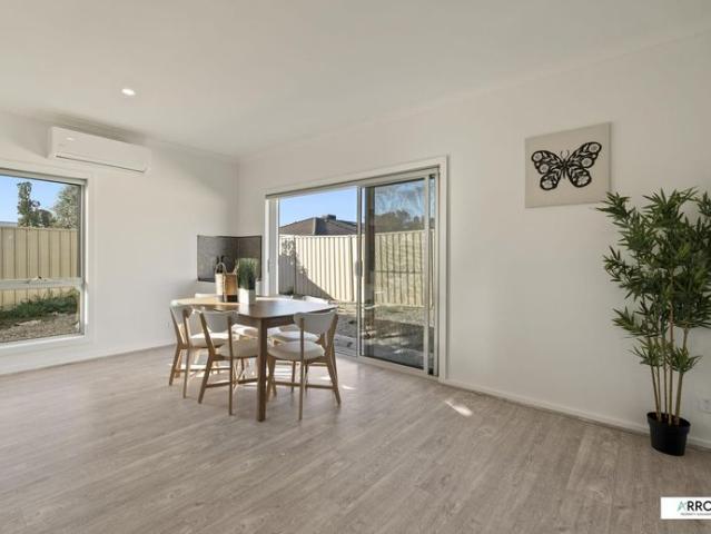 ✨ Fully Furnished Ensuite Rooms – Bills Included