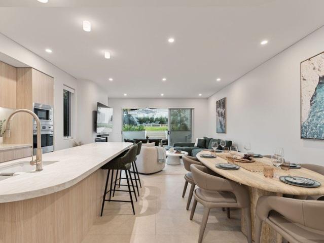 Fully Furnished | Elegant Bayside Residence with Pool & Water Glimpses | 3 4 Month Lease