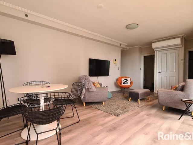 Fully Furnished & Equipped 2 bedroom Prime Location Parramatta