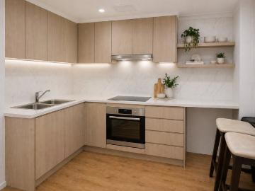 FULLY FURNISHED & EQUIPPED TERRACE Minutes from Central Station & Crown St, 2 bedrooms + Study