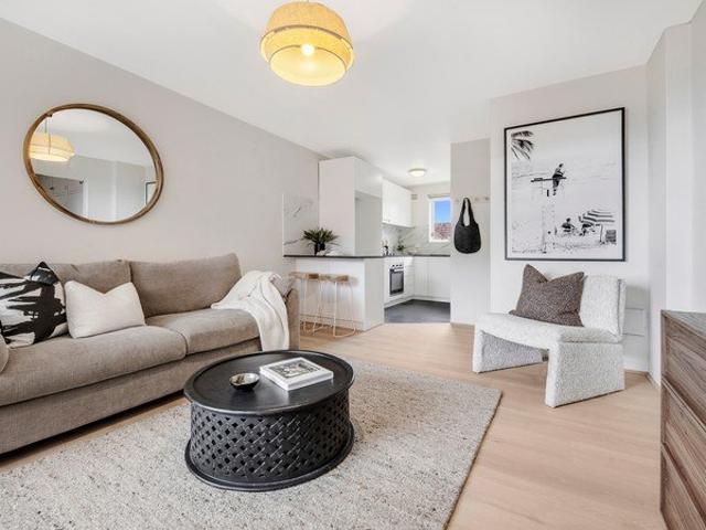 Fully Furnished Executive Apartment Opposite Wollongong Hospital