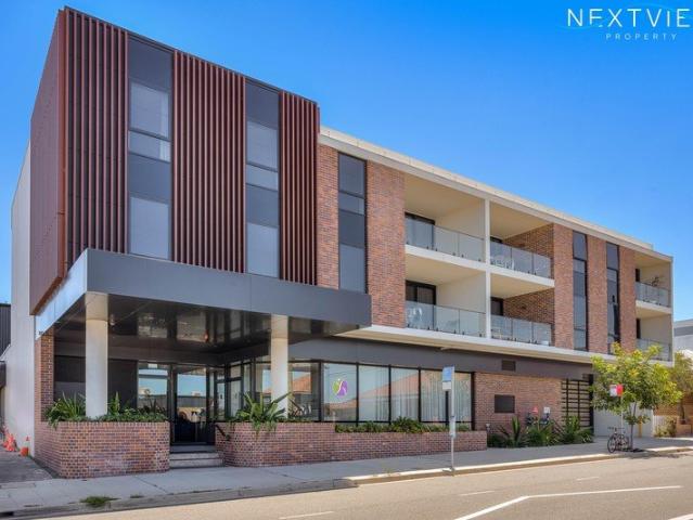 FULLY FURNISHED EXECUTIVE LIVING AT ACOYA RESIDENCES MEREWETHER