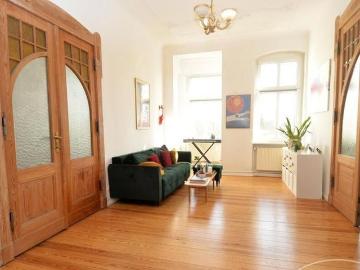 Fully furnished four room apartment in Berlin Schöneberg