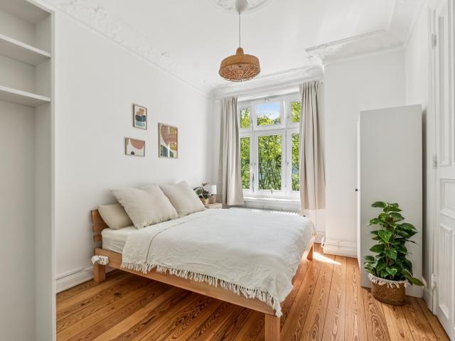 Fully furnished family apartment / 7 pers. / Near Alster / Children's room