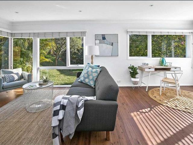 Fully Furnished Family Home * 14 WEEK LEASE ONLY