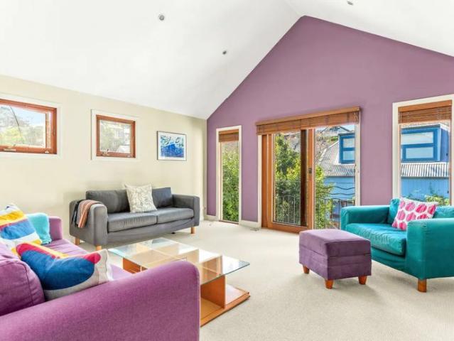 Expansive Family Home in Queens Park
