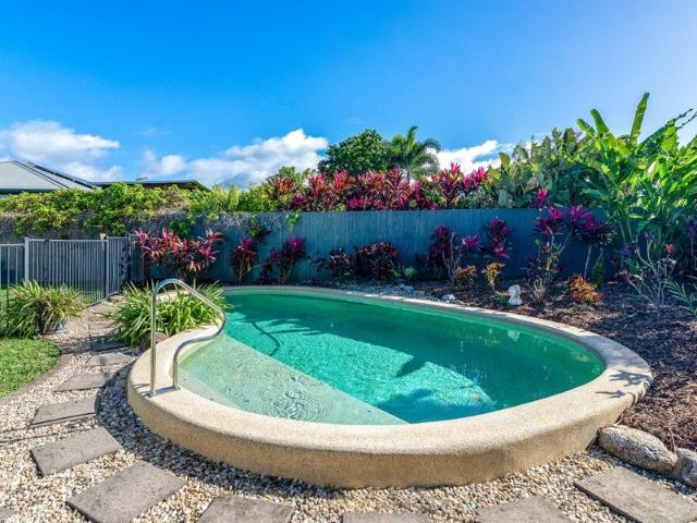 FULLY FURNISHED FAMILY HOME
