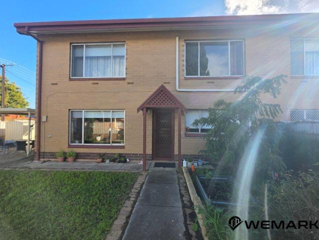 Fully Furnished Family Living in the Heart of Mansfield Park!